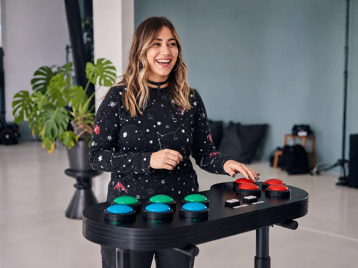 Giant Gamepads Game